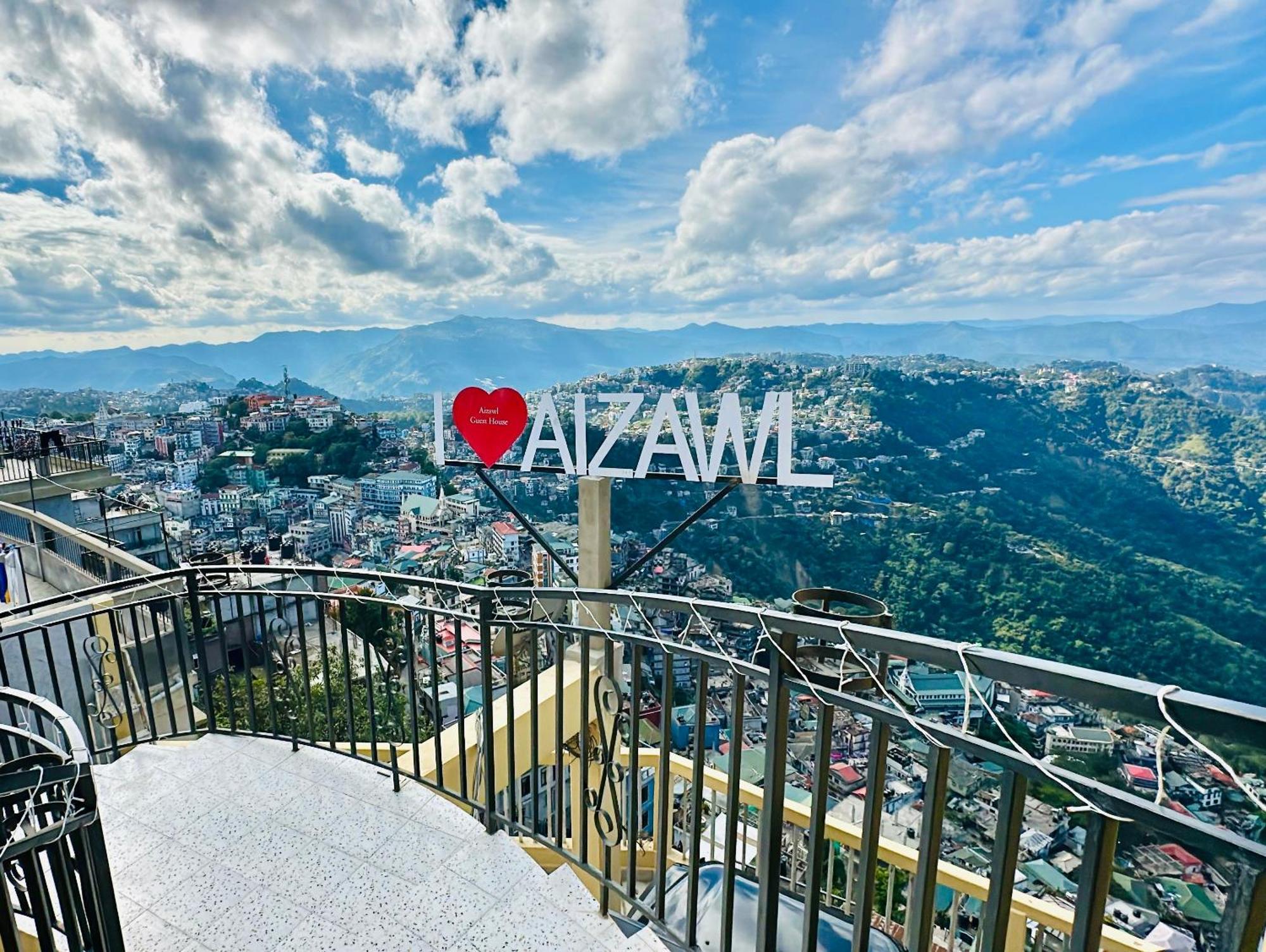 Aizawl Guest House Apartments Āīzawl Exterior foto
